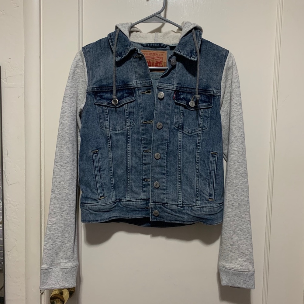 Levi’s Denim Hoodie Trucker Jacket
